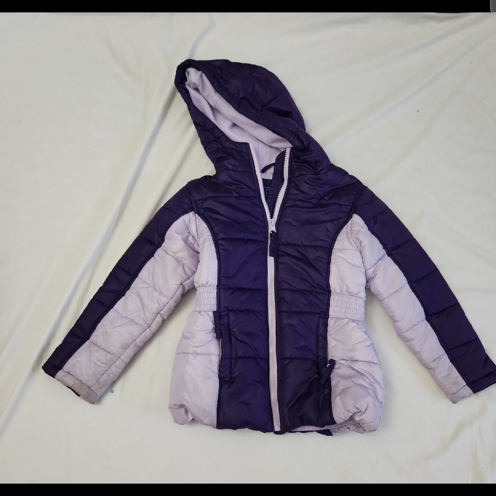 Simply styled girls size 5-6 purple puffer jacket #D016